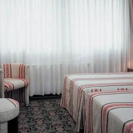 Venice Michelangelo Hotel 4*